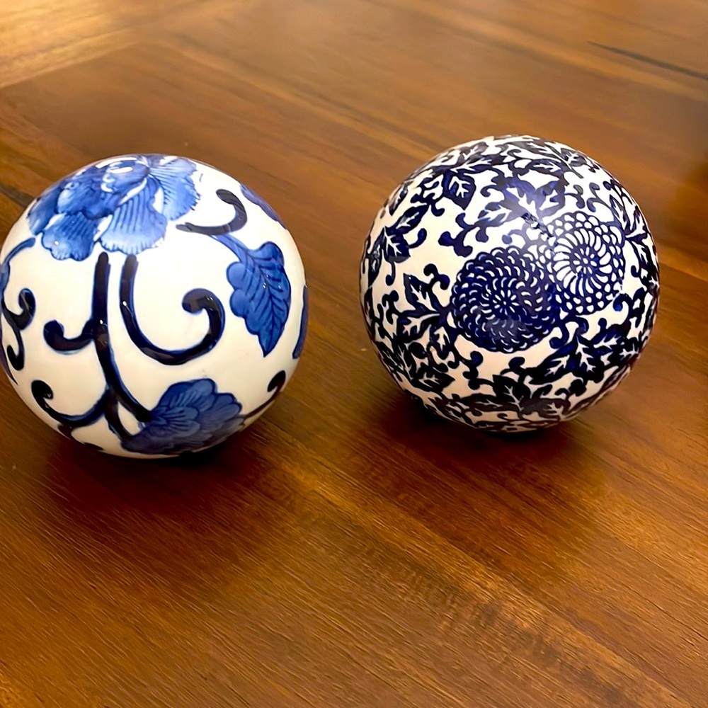 Blue White Chinoiserie Ceramic Orbs Decor